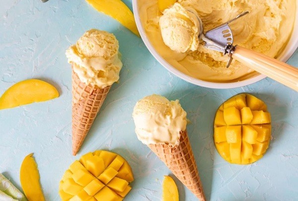 Ghi Nhớ 6 Công Thức Làm Kem Xoài Bằng Máy Ép Chậm Cực Dễ Dàng