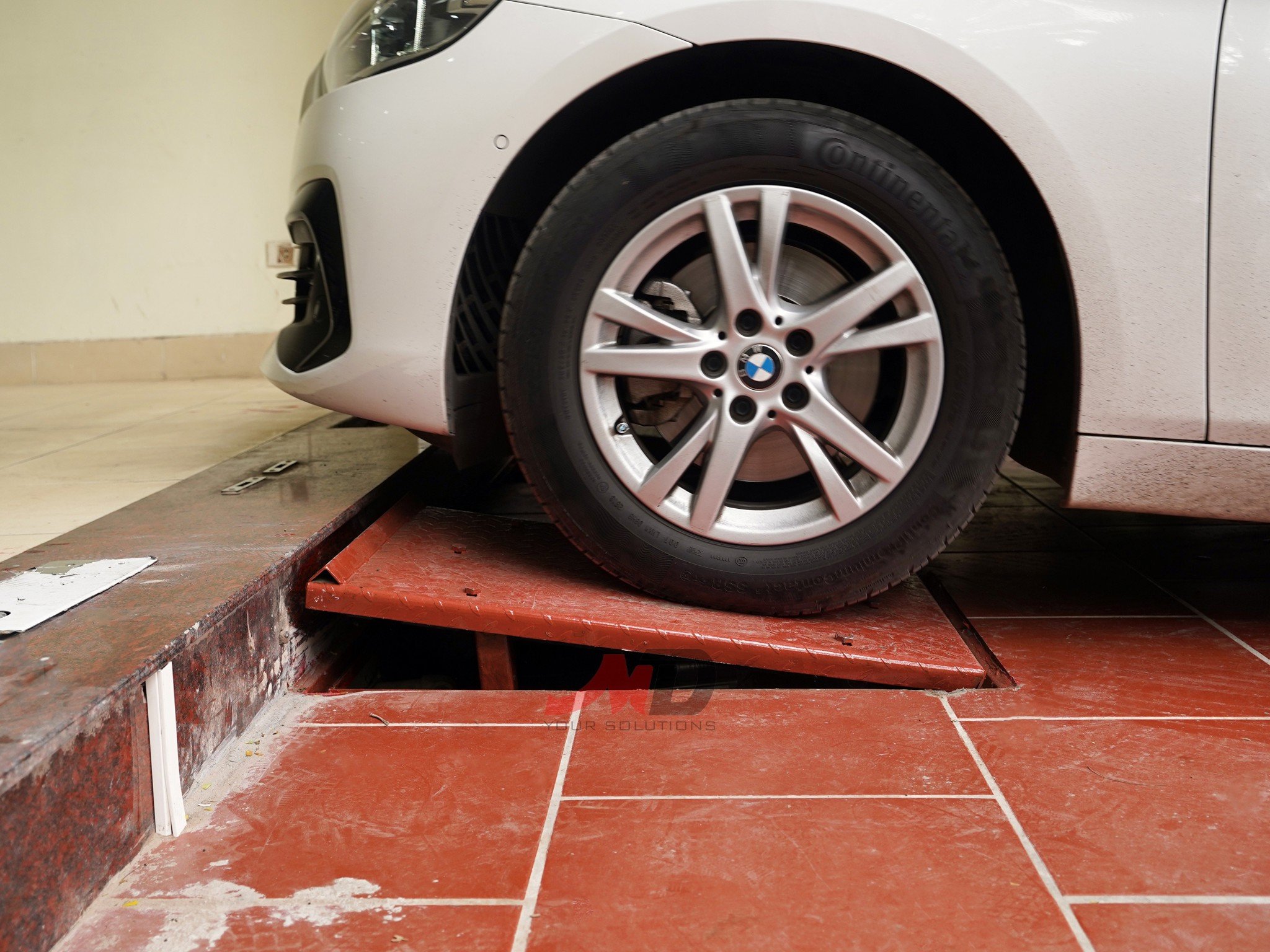 Ba lý do bạn nên mua dốc cầu xe tự động cho ô tô của MDTech