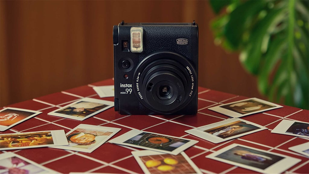 Ra mắt Fujifilm Instax Mini 99: Bản nâng cấp của Mini 90