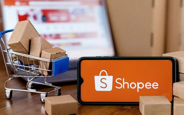 Đăng phân phối thành phầm bên trên Shopee hoặc Shopee Mall, cần thiết cung ứng tương đối đầy đủ những sách vở và giấy tờ theo gót quy định