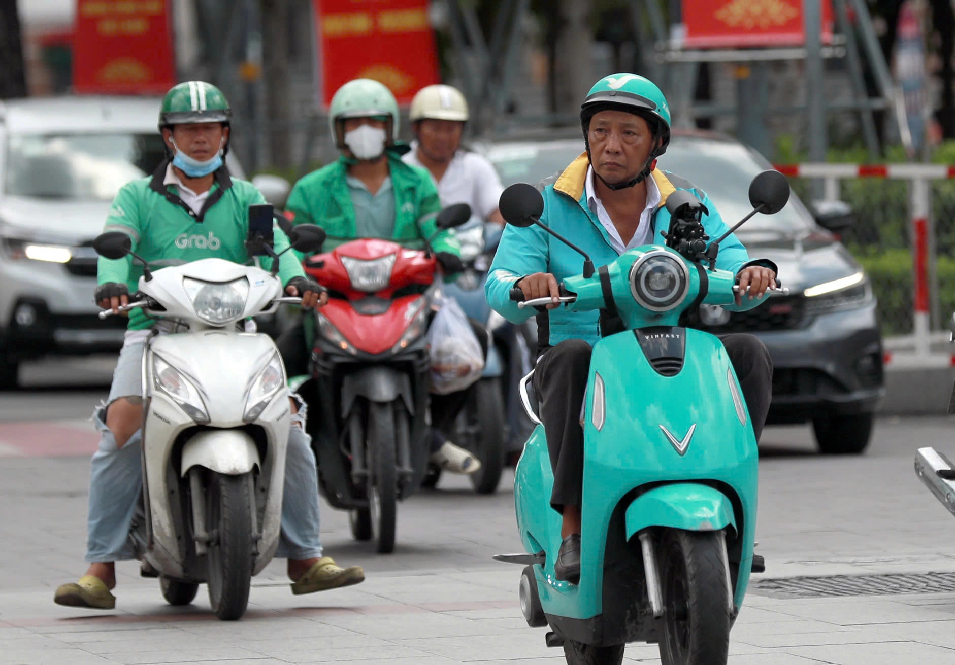 TP.HCM kêu gọi doanh nghiệp hỗ trợ người dân đổi xe điện, mới có 1 phản hồi