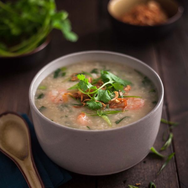 Cháo tôm nấu với rau củ này ngon nè!