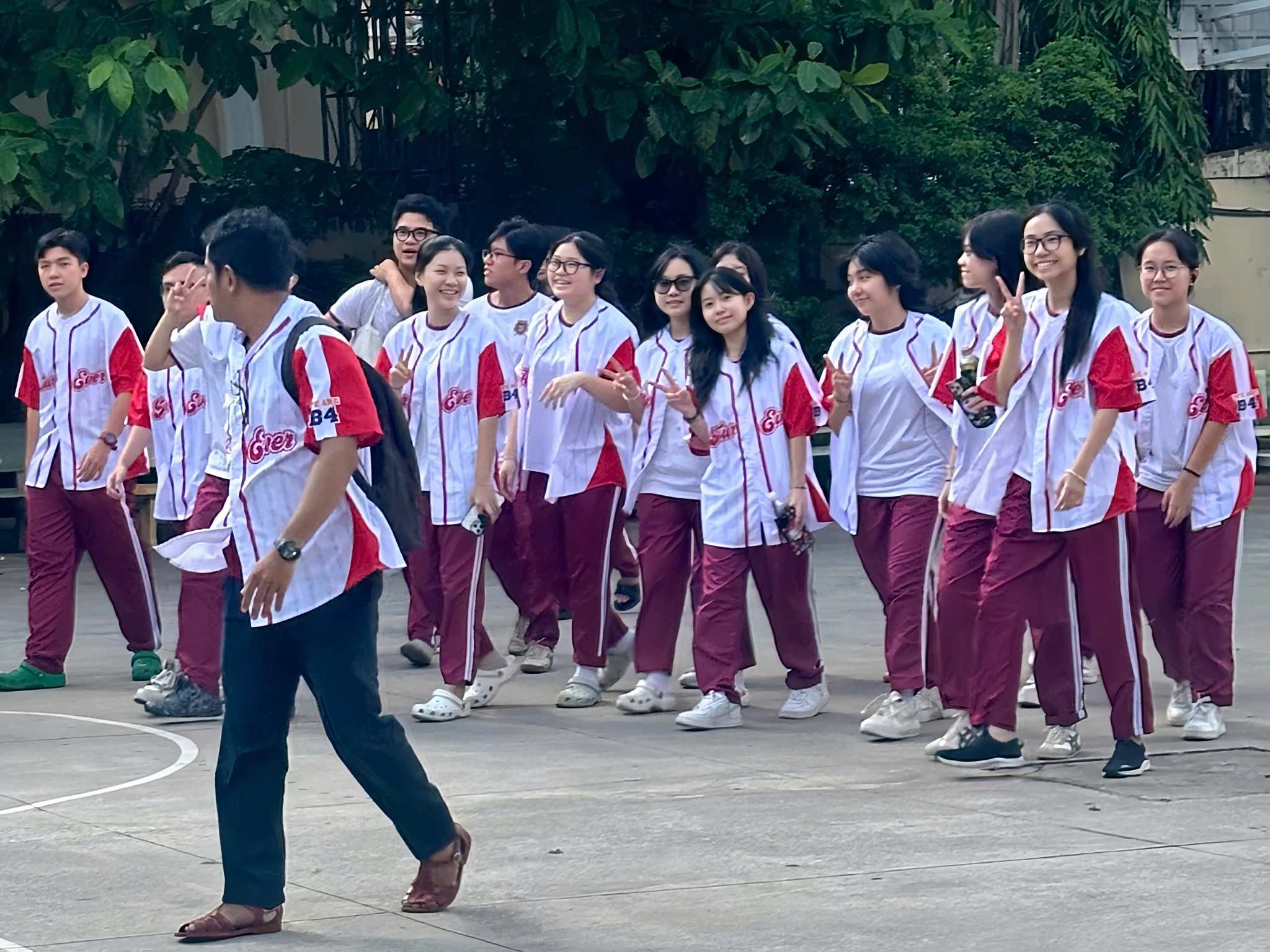 Saigon Sniper Bình Thạnh tiếp tục đón các bạn học sinh đến từ Trường Quốc tế Việt Úc