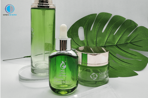 Trọn bộ chai lọ mỹ phẩm theo màu sắc năm 2023