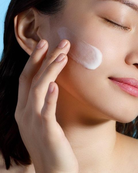 Cách bôi kem chống nắng giúp bảo tồn collagen, chống lão hóa tốt nhất