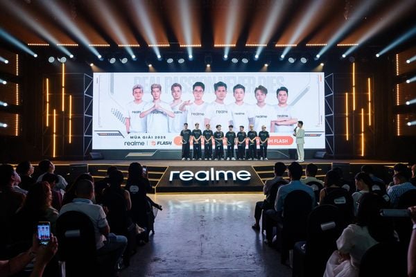 ⚡ FPT FLASH KHUẤY ĐẢO SỰ KIỆN RA MẮT REALME 14 SERIES TẠI VIỆT NAM!