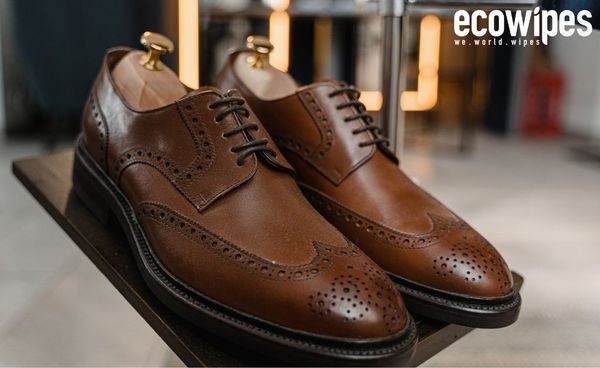 CÁCH BẢO QUẢN GIÀY DA THEO TỪNG CHẤT LIỆU