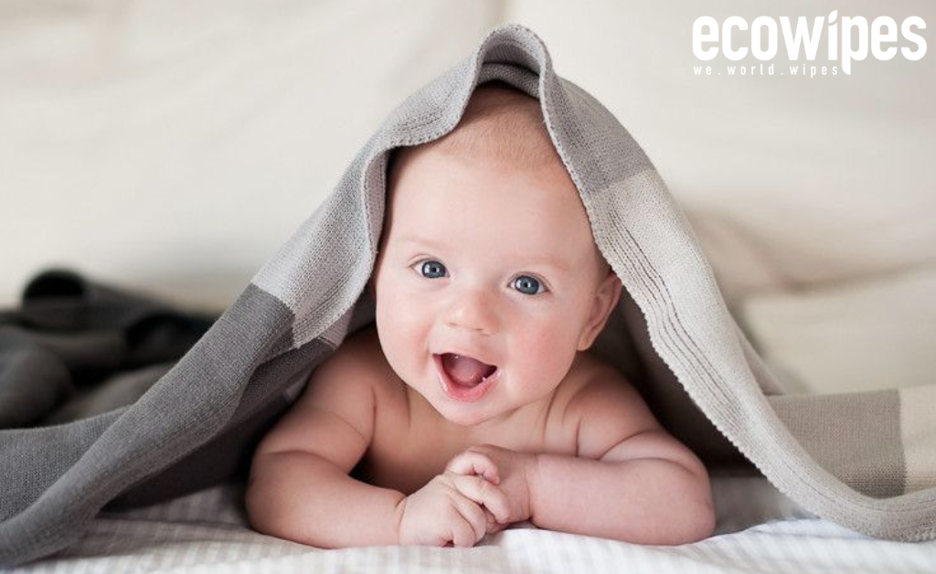 Có nên sử dụng khăn khô đa năng khi vệ sinh cho bé?