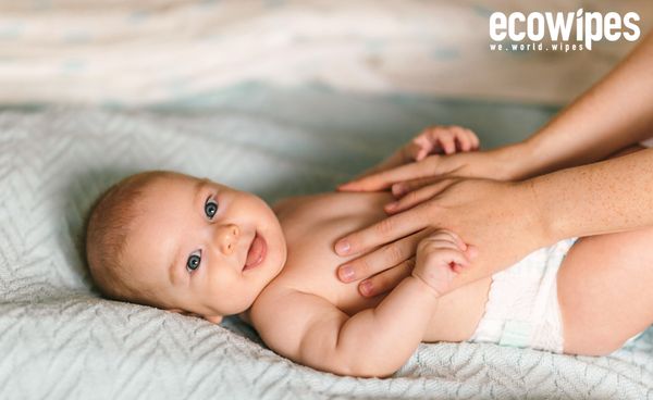 MÁCH MẸ 5 TIPS CHĂM SÓC DA CHO TRẺ SƠ SINH LUÔN MỊN MÀNG VÀ KHỎE MẠNH