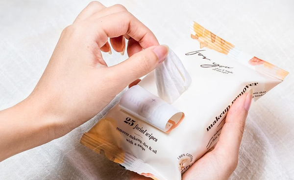 Khăn ướt tẩy trang EcoWipes có tốt không?