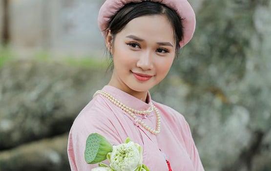 Nét Đẹp Tự Nhiên Của Cô Gái Miền Tây Sông Nước