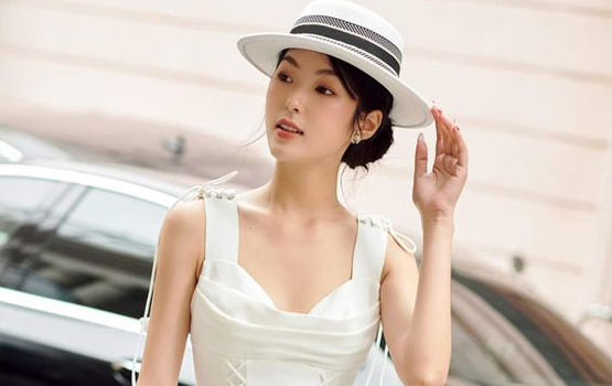 Những Bộ Cánh Dự Tiệc Sang Trọng Cho Chị Em