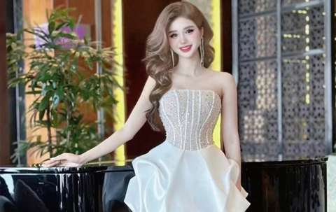 Làn Da Sáng Mịn Tự Nhiên Với Quy Trình Chăm Sóc Chuẩn Tại Nhà