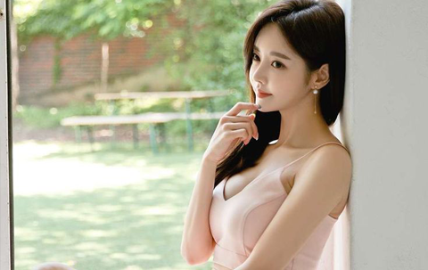 Bước Đột Phá Mới Trong Kem Chống Nắng: Khám Phá Công Nghệ Exosome Từ Else