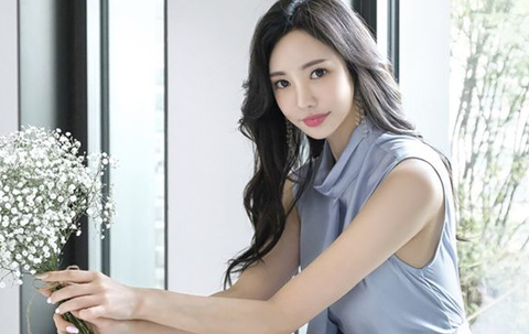 Từ Làm Sạch Đến Chống Lão Hóa: Khám Phá Cách Mỹ Phẩm Tác Động Lên Da Bạn