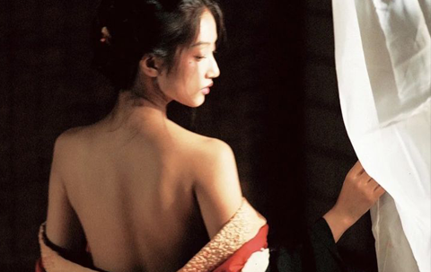 Bộ Chăm Sóc Da Dưỡng Ẩm Hoàn Hảo: Tẩy Tế Bào Chết Body Cà Phê Và Kem Body Trắng Da Giúp Làn Da Mịn Màng, Sáng Khỏe