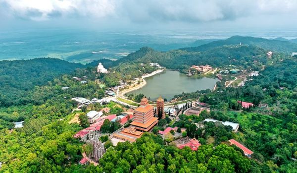 núi cấm an giang