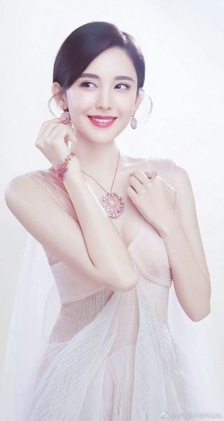 những thực phẩm làm đẹp từ bên trong