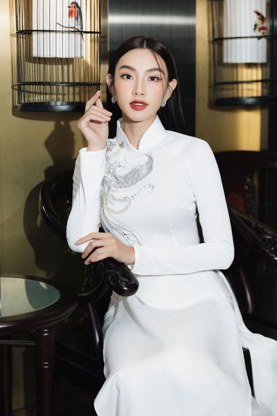 hoa hậu Thùy Tiên