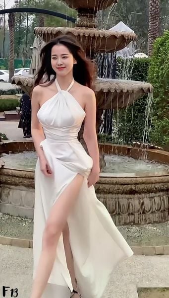 Làn Da Trắng Sáng Có Phải Nhờ Tẩy Tế Bào Chết Body? Sự Thật Là Gì?