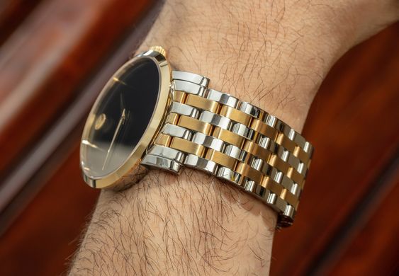 đồng hồ Movado dây thép
