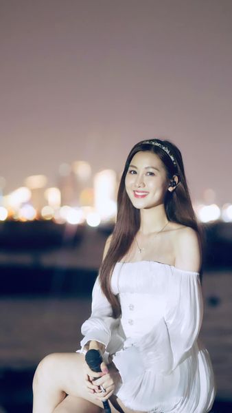 hoa hậu Võ Lê Quế Anh
