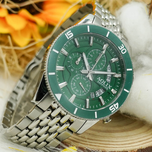 đầu tư vào đồng hồ kính sapphire