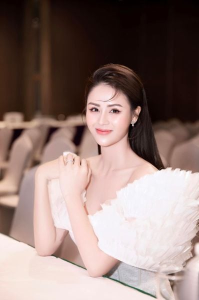Lương thu trang