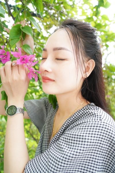sảng khoái với tẩy tế bào chết body cafe else