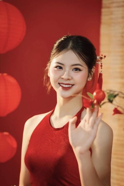 thí sinh hoa hậu 2023 Nguyễn Ngân Hà