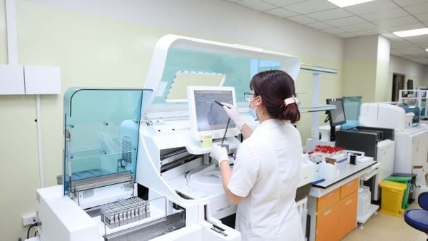 Công nghệ Exosome: Giải pháp đột phá cho làn da không nám, sáng khỏe từ bên trong