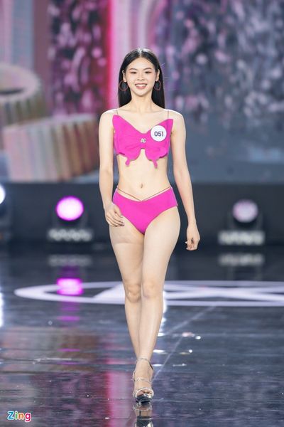 Ngân Hà - Nàng Hoa Hậu Tiềm Năng Từ Trái Tim Đà Nẵng