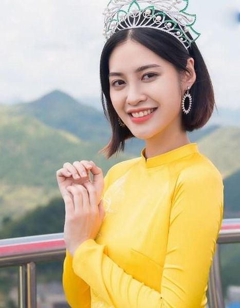 hoa hậu Nông Thúy hằng