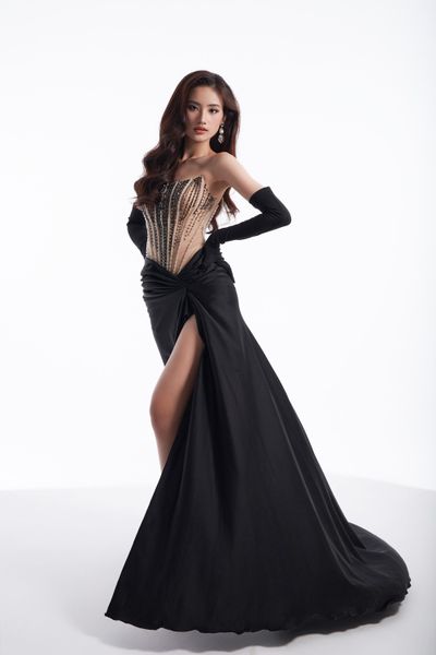 huỳnh trấn ý nhi thí sinh tiềm năng miss world việt nam 2023