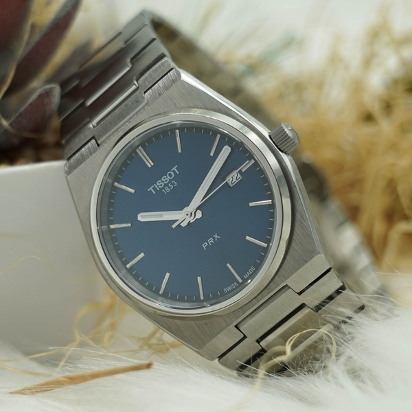 đầu tư vào đồng hồ kính sapphire
