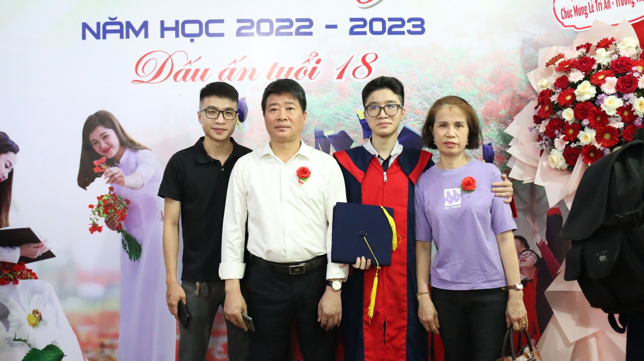 lễ tri ân trưởng thành 2023