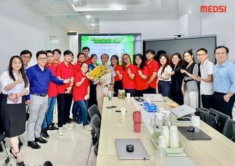 TRÌNH DƯỢC VIÊN MEDSI THAM GIA ĐÀO TẠO KIẾN THỨC 