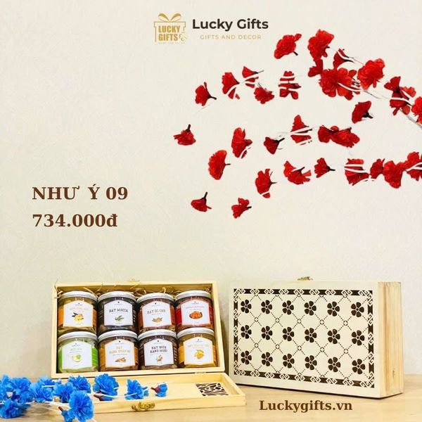 10 đặc sản làm quà Tết được yêu thích nhất