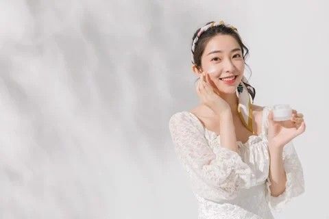 Cách lựa chọn kem chống nắng đúng cách cho da dầu mụn