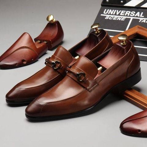 Lựa chọn giày nam đẹp quan trọng đối với phong cách của nam giới
