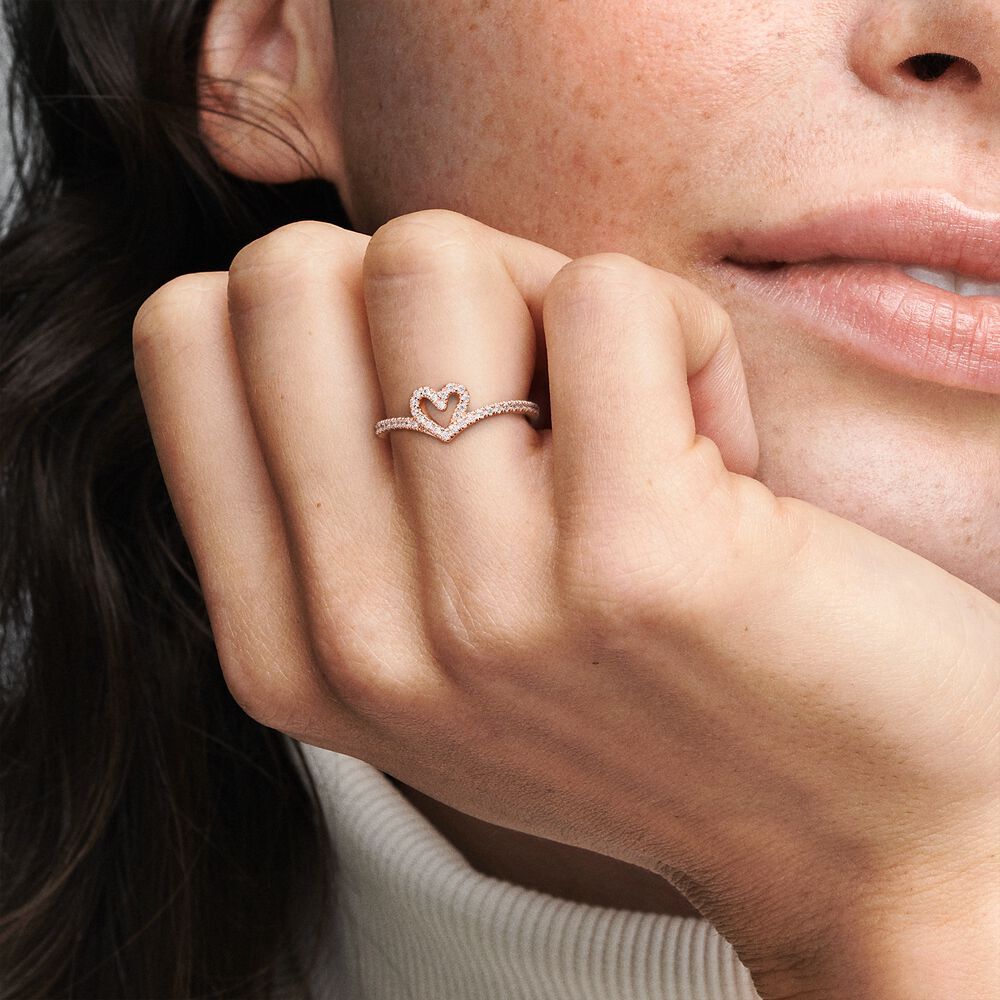 Top 7 nhẫn Pandora Valentine bestseller 2022