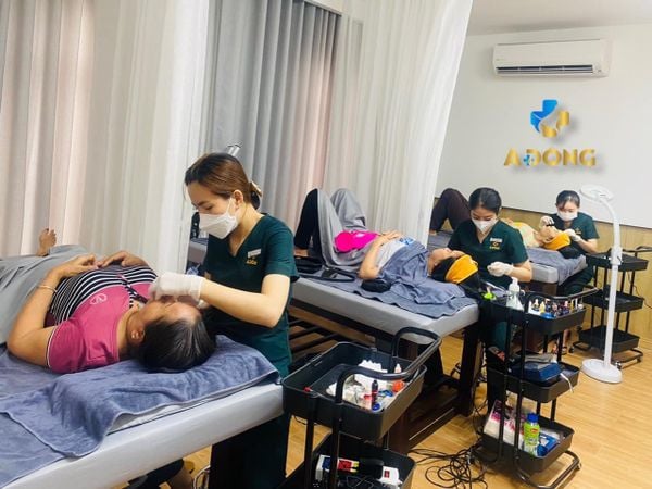 Phẩy Sợi Chân Mày - Đổi Vận Phong Thủy