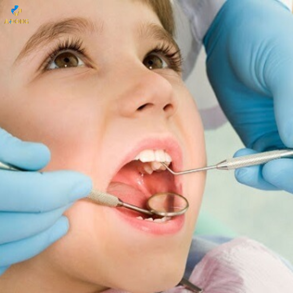 Giải pháp bọc mão sứ an toàn, phù hợp từng bé tại Á Đông