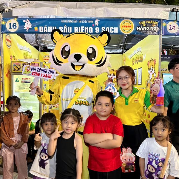 9 Sạch Tại “Đêm Hội Trăng Rằm