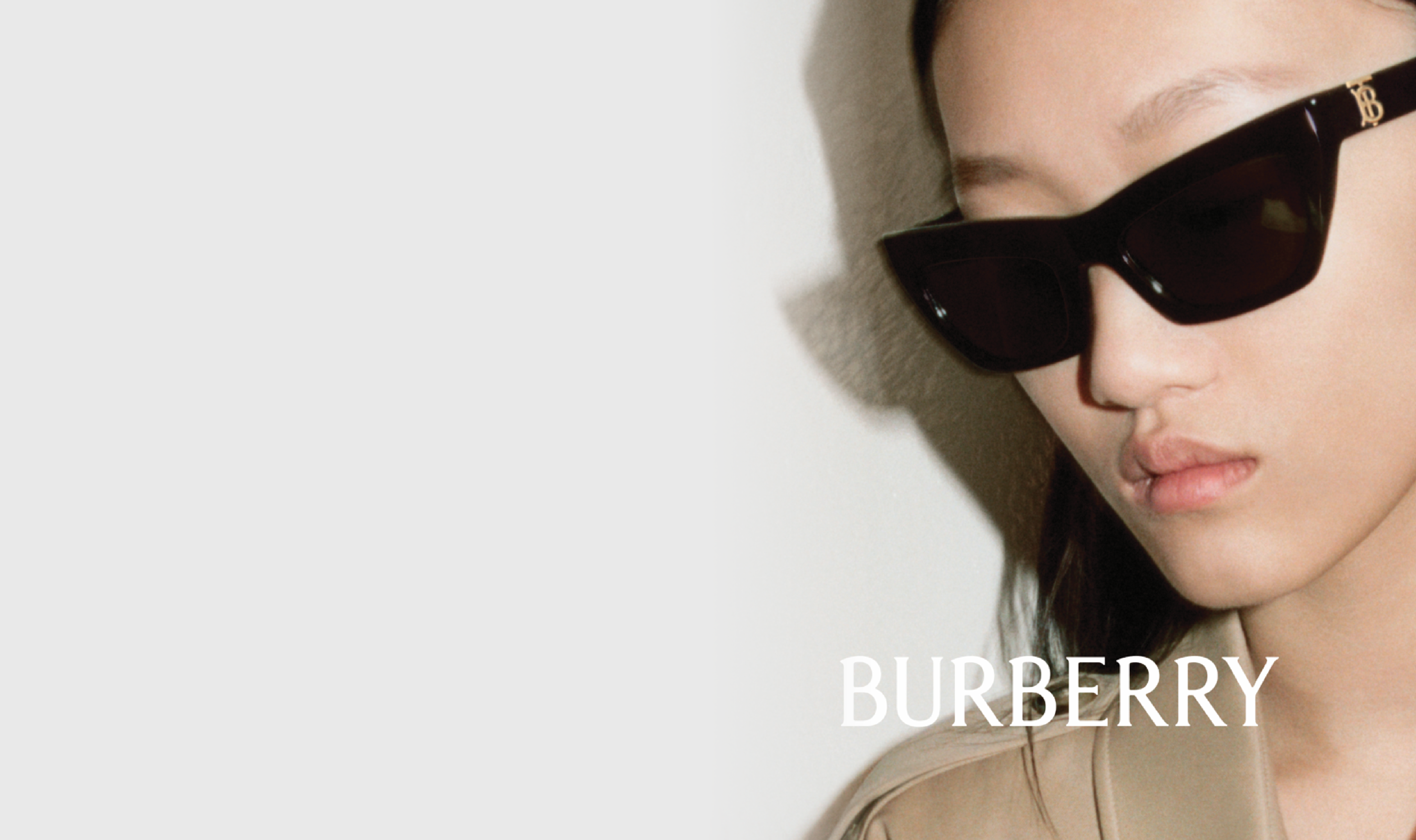 Mắt kính thương hiệu BURBERRY