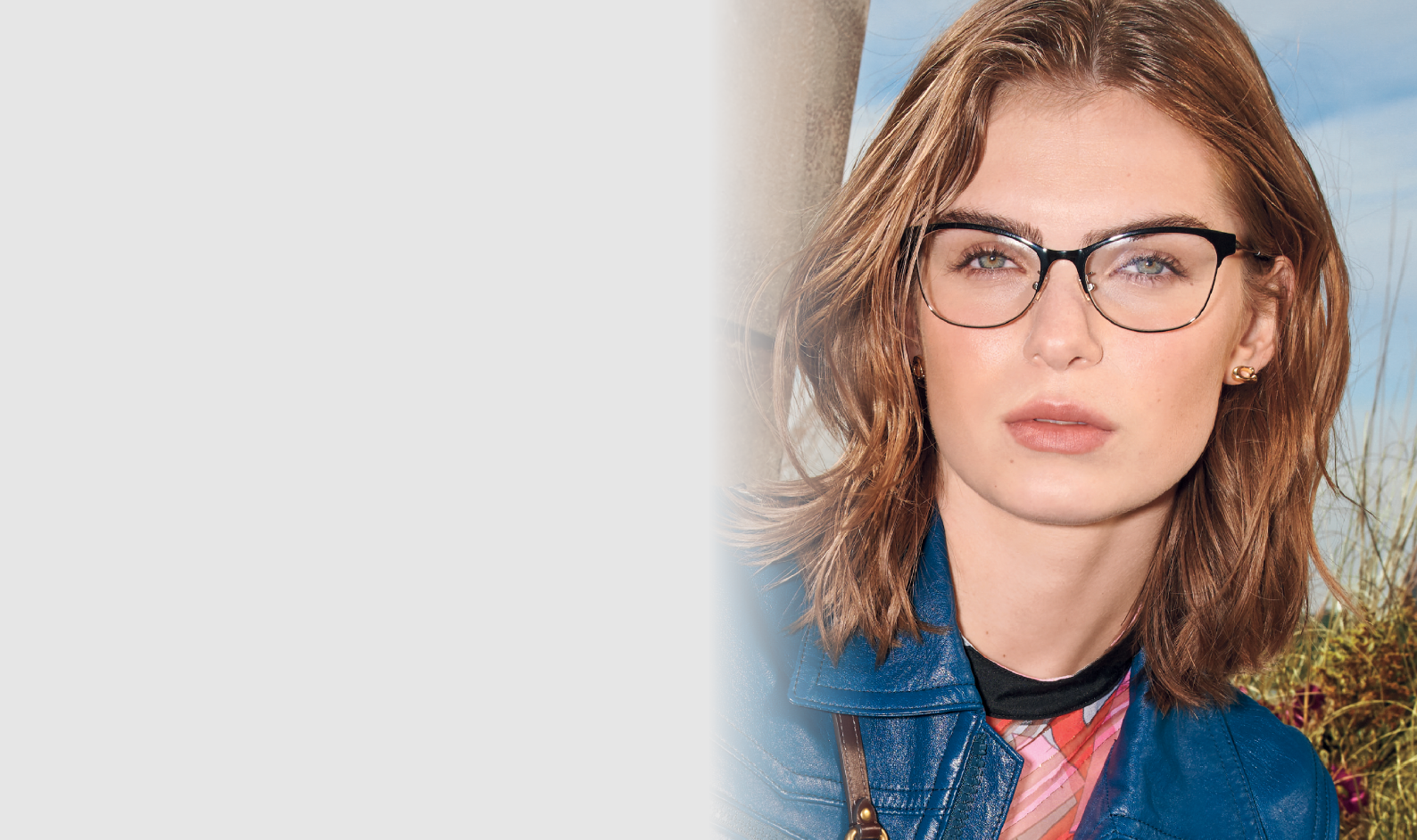 Mắt kính thương hiệu COACH