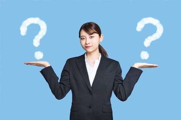 tẩy tế bào chết hay dùng sửa rửa mặt trước