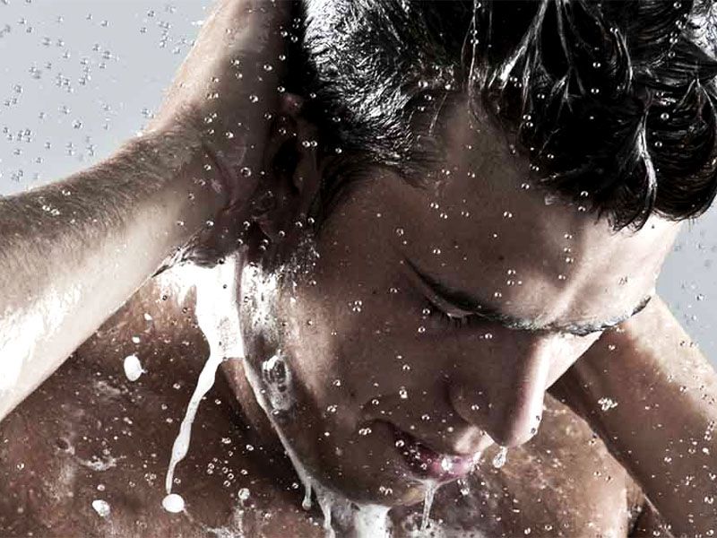 CHĂM SÓC DA ĐẦU NAM GIỚI ĐÚNG CÁCH ĐỂ CÓ MÁI TÓC KHỎE ĐẸP