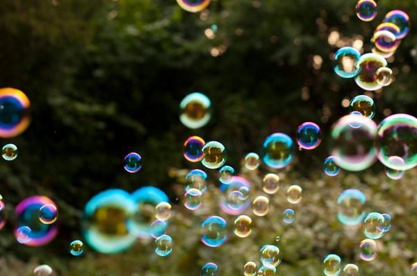 Rong Chơi Trong Vũ Trụ Riêng Tư