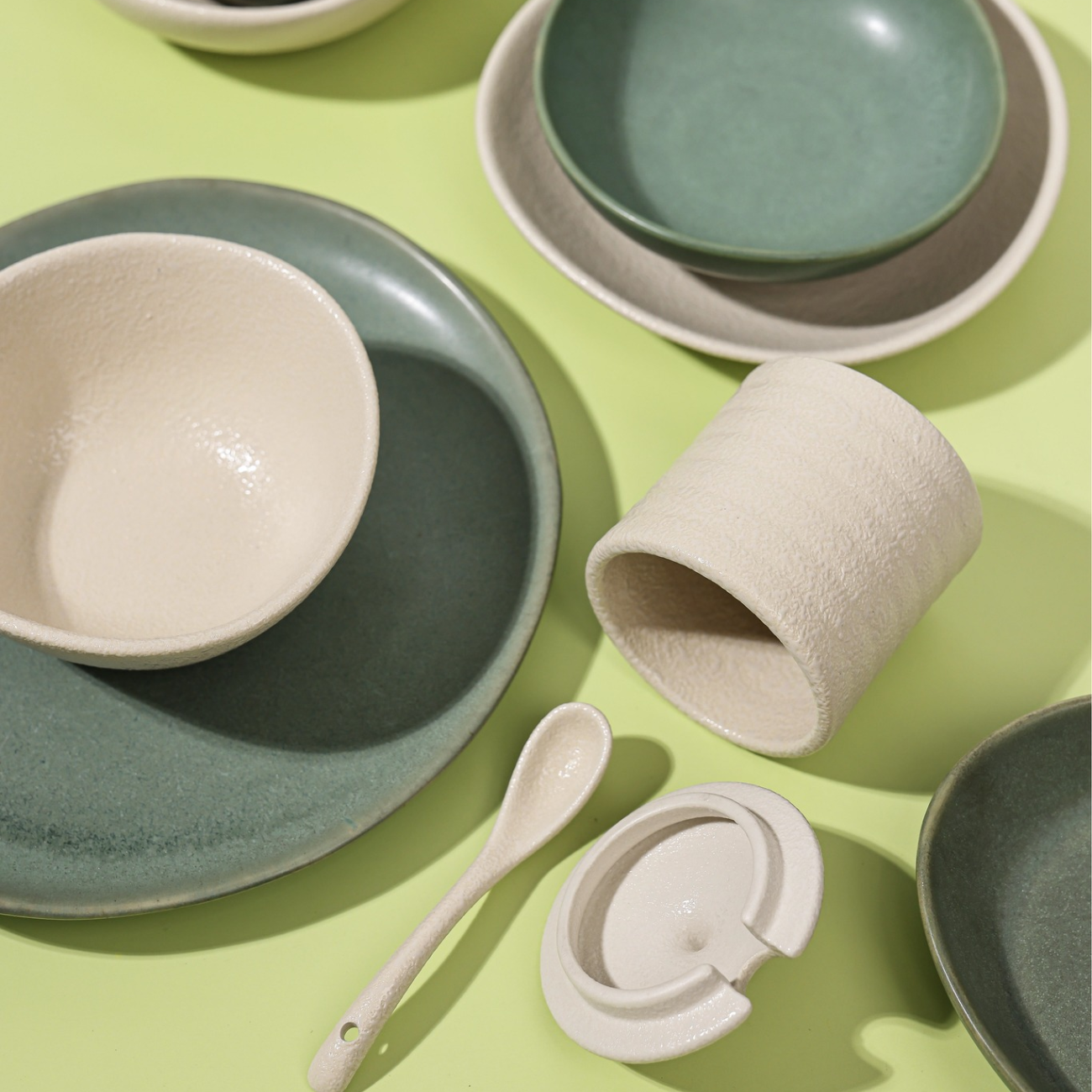 BEIGE x CHLORITE – TINH TẾ & CÁ TÍNH TRÊN MÂM CƠM VIỆT